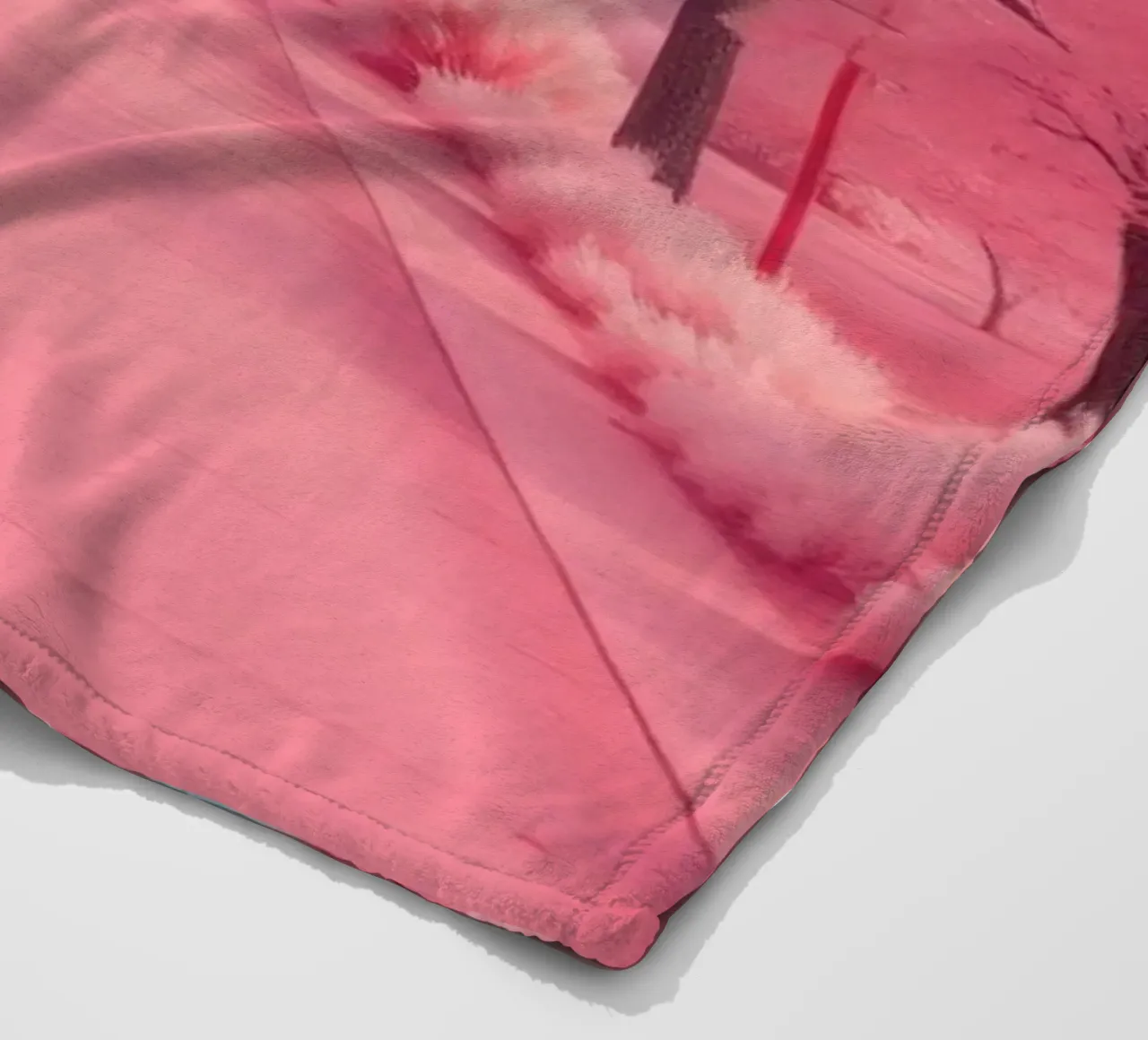 Alberi di ciliegio in fiore di colore rosa brillante costeggiano una strada serena sotto coperta in pile da DesignDoodle