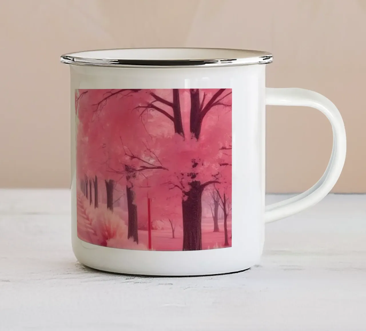 Alberi di ciliegio in fiore di colore rosa brillante costeggiano una strada serena sotto tazza in smalto da DesignDoodle