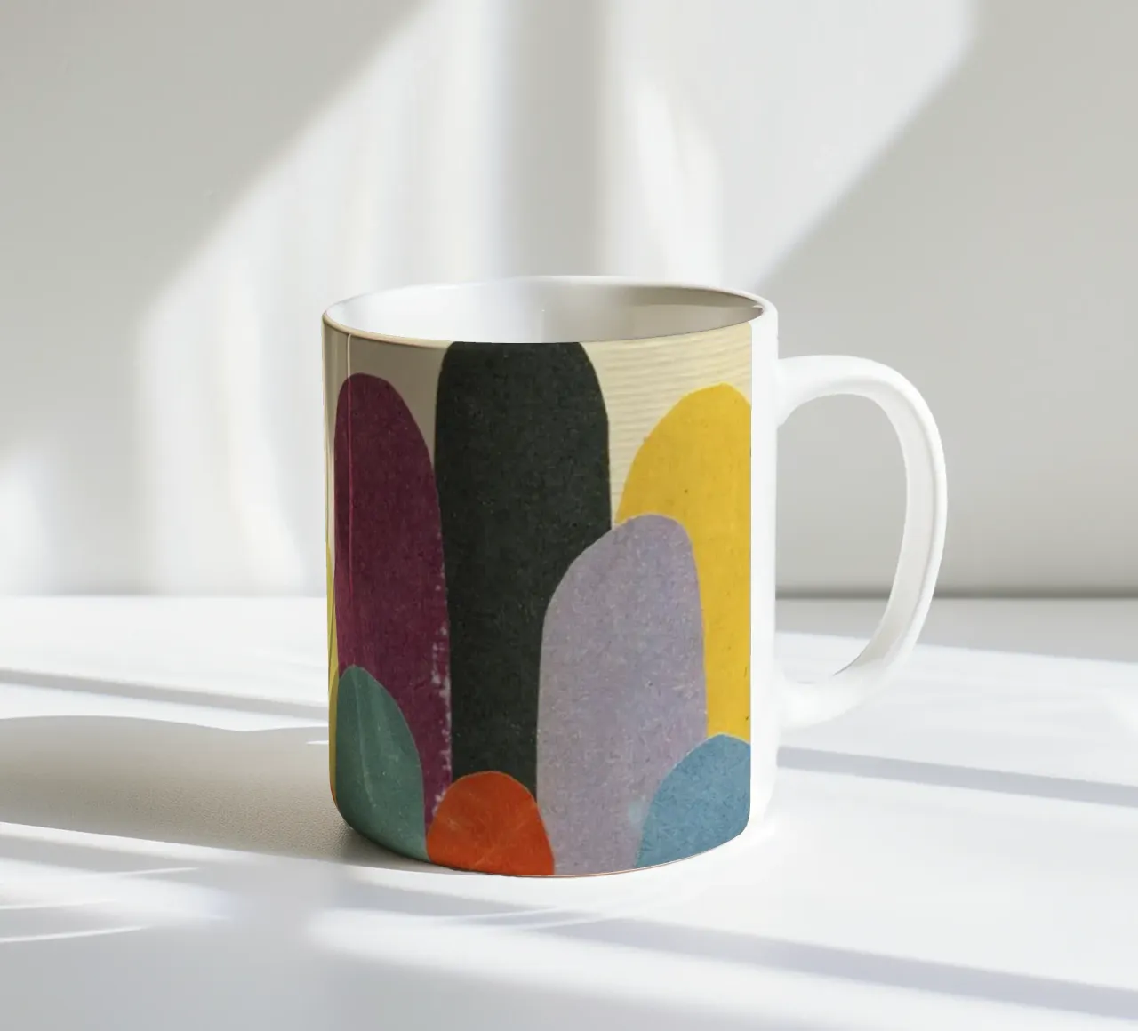 Rolling Hills tazza in ceramica da Cassia Beck Collage