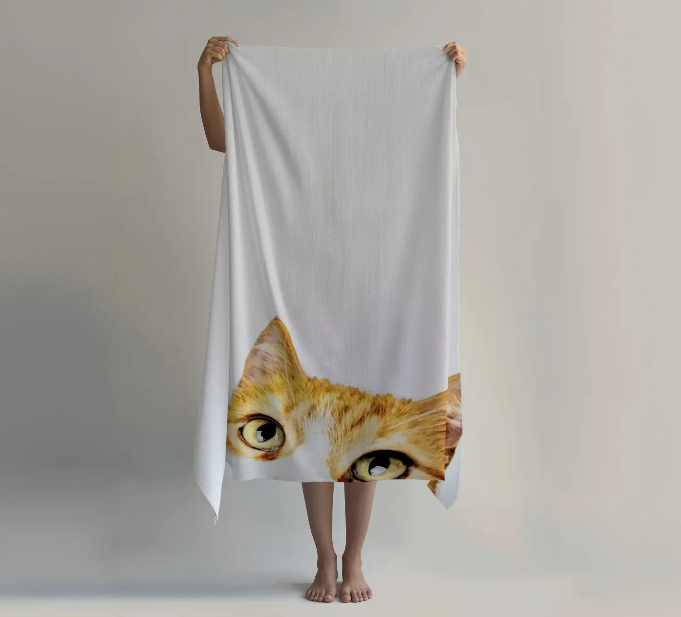 Cat Strandtuch von Paws & Claws