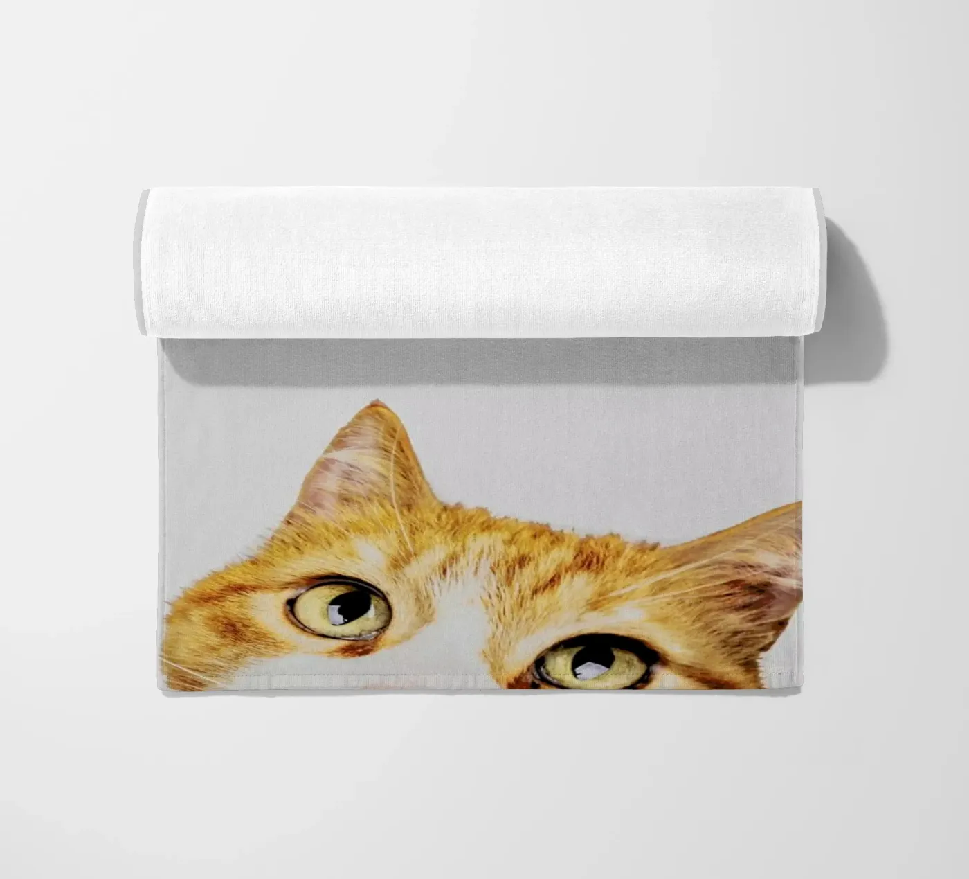 Cat Strandtuch von Paws & Claws