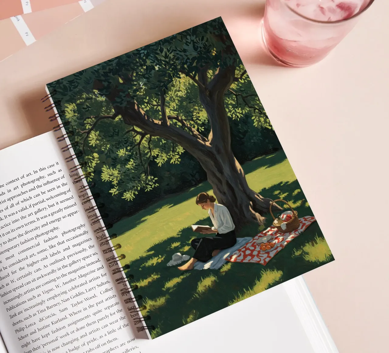 Ein Buch lesen Ringbuch von Art Center