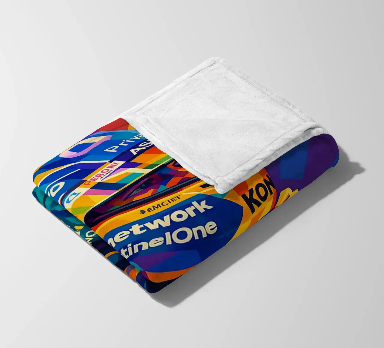 Fernando Alonso Aston Martin coperta in pile da HopeStudio