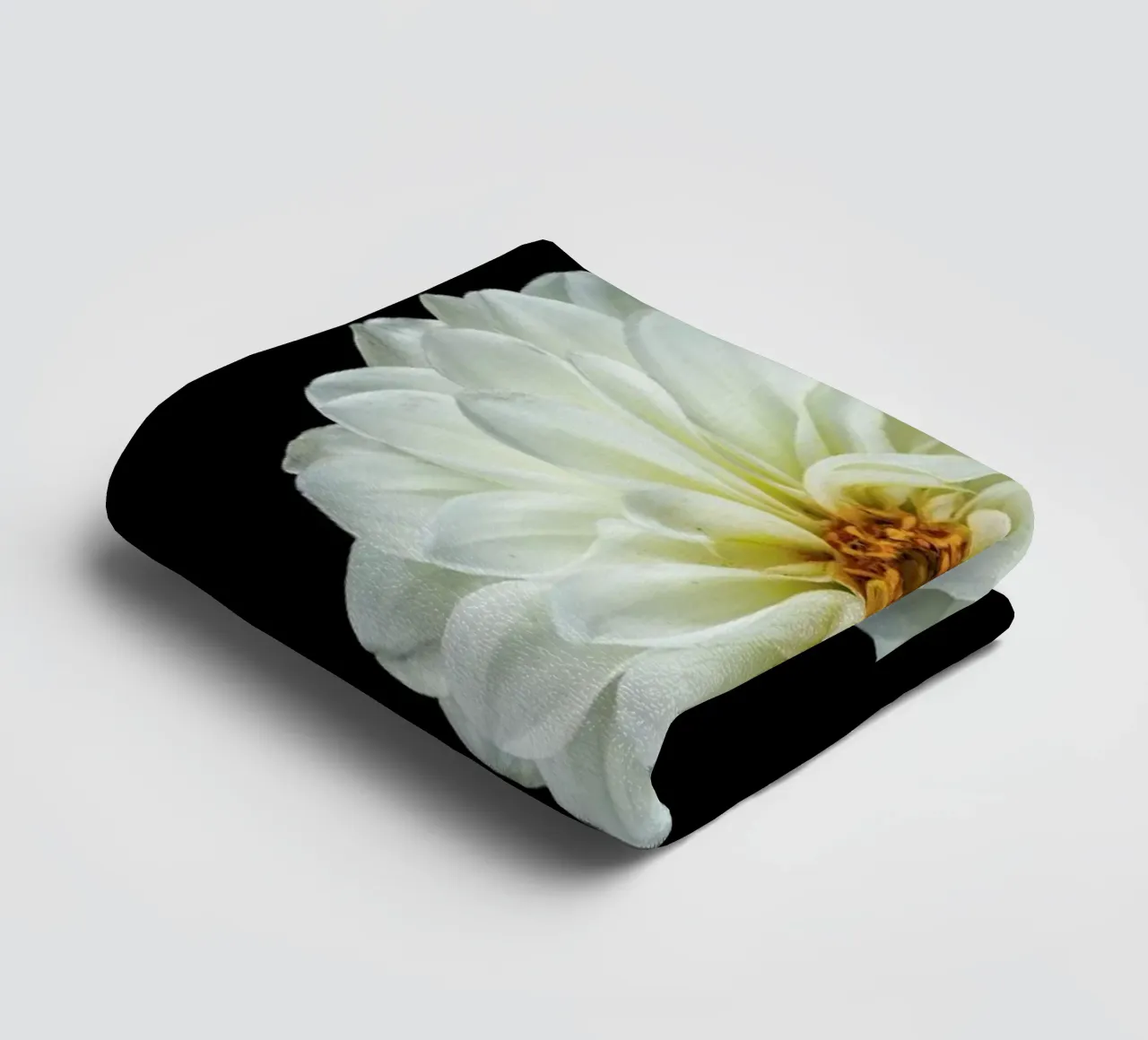 Dahlia 1 asciugamano da bagno da Curious Collections by Marielle Leenders