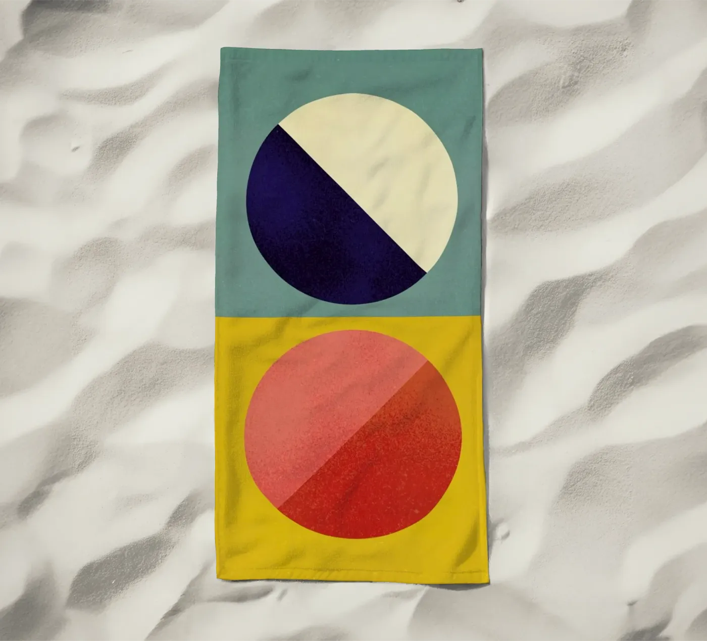 Split Screen Strandtuch von daylight design studio