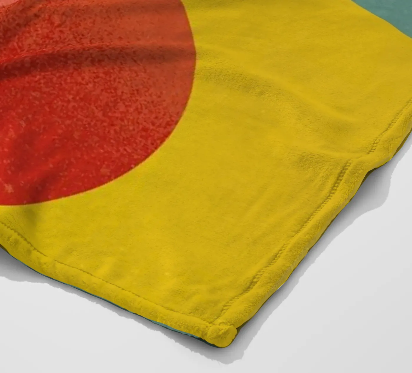 Split Screen coperta in pile da daylight design studio