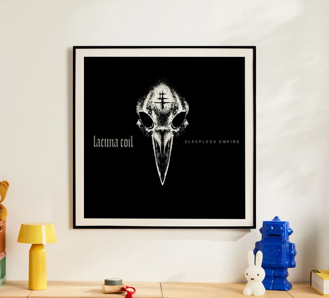 Lacuna Coil Schlafloses Reich Poster mit Aluminium Rahmen von Band Merch