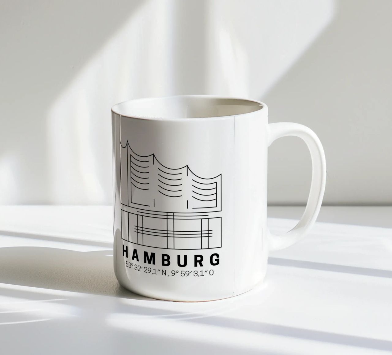Hamburg Elphi tazza in ceramica da DigiWunderwerk
