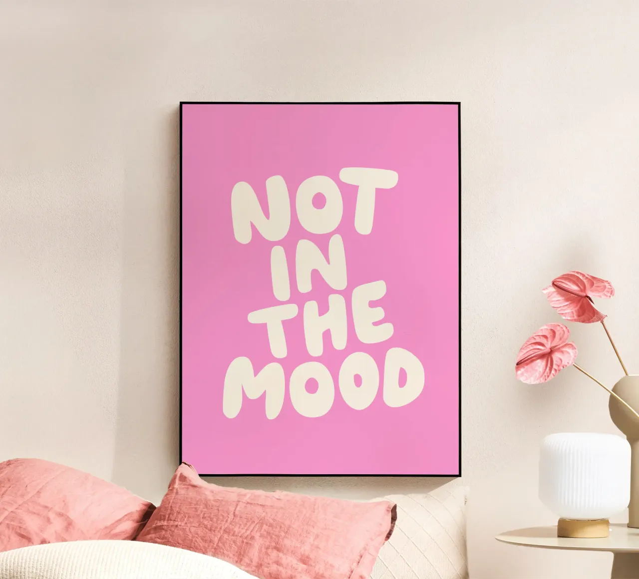 Estampado tipográfico Not in The Mood Sassy Funny en rosa metacrilato de THE MOTIVATED TYPE