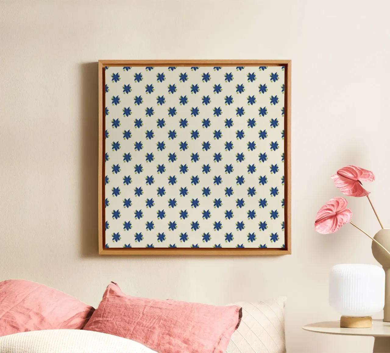 Blaues sich wiederholendes florales Muster Leinwand von Little Dean