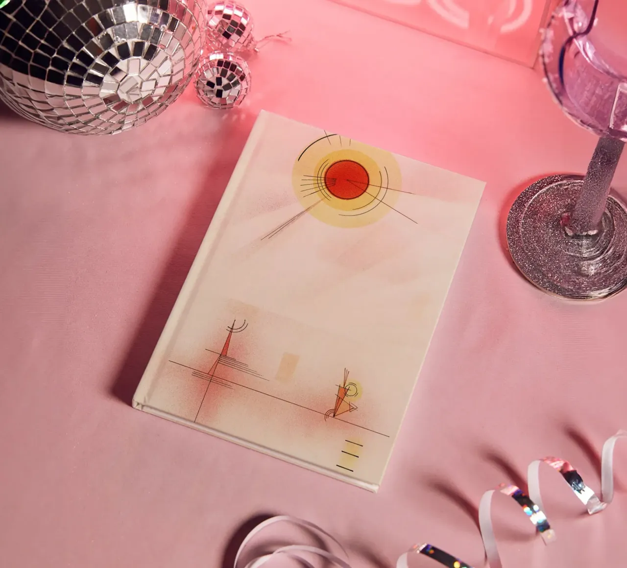 Kandinsky - Rays notebook by ARTOTHEK