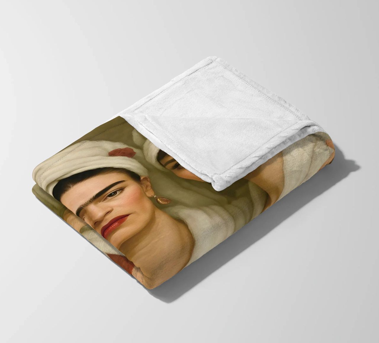 Marilyn Monroe Audrey Hepburn Frida Kahlo in accappatoio coperta in pile da ARTOMATIC