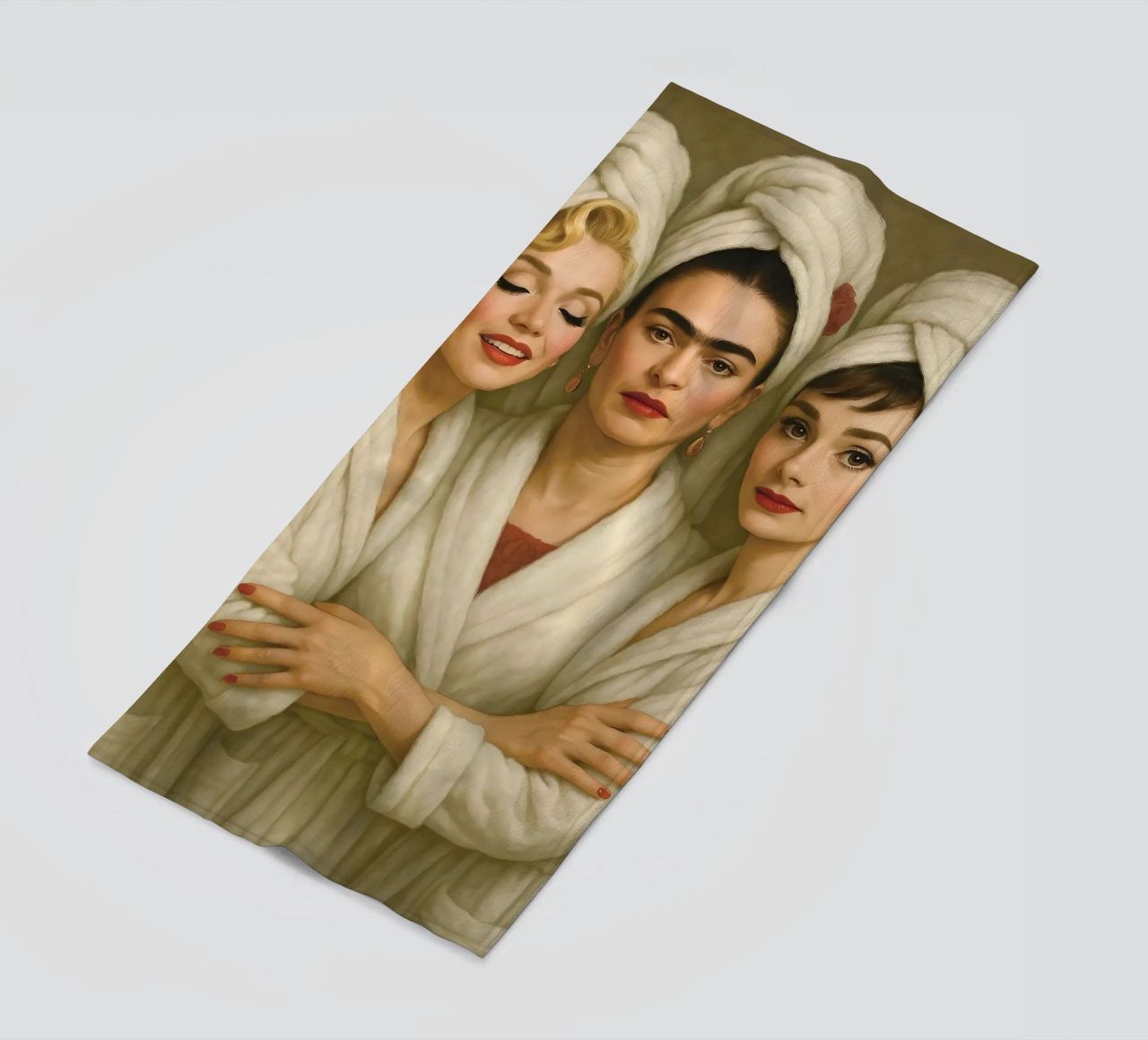 Marilyn Monroe Audrey Hepburn Frida Kahlo in accappatoio telo mare da ARTOMATIC