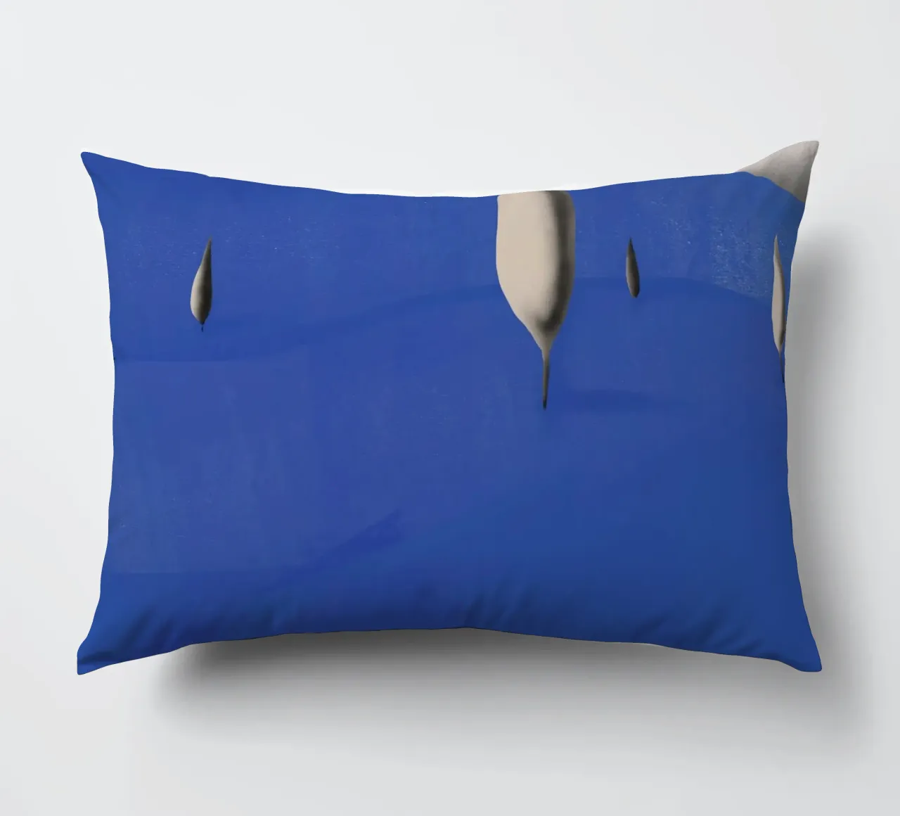 Paesaggio blu cuscino da Little Dean