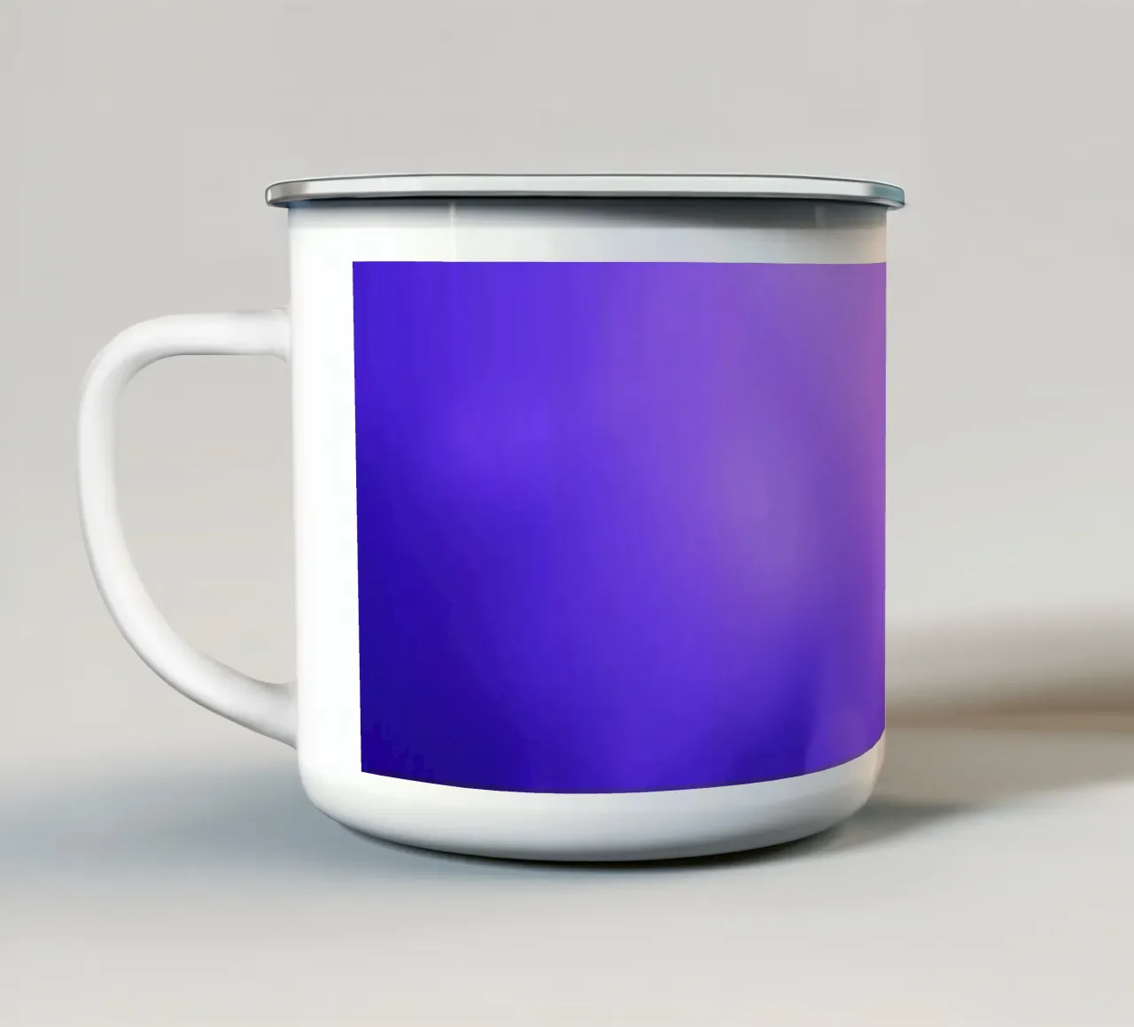Sfondo viola astratto con morbidi punti luminosi tazza in smalto da DesignDoodle