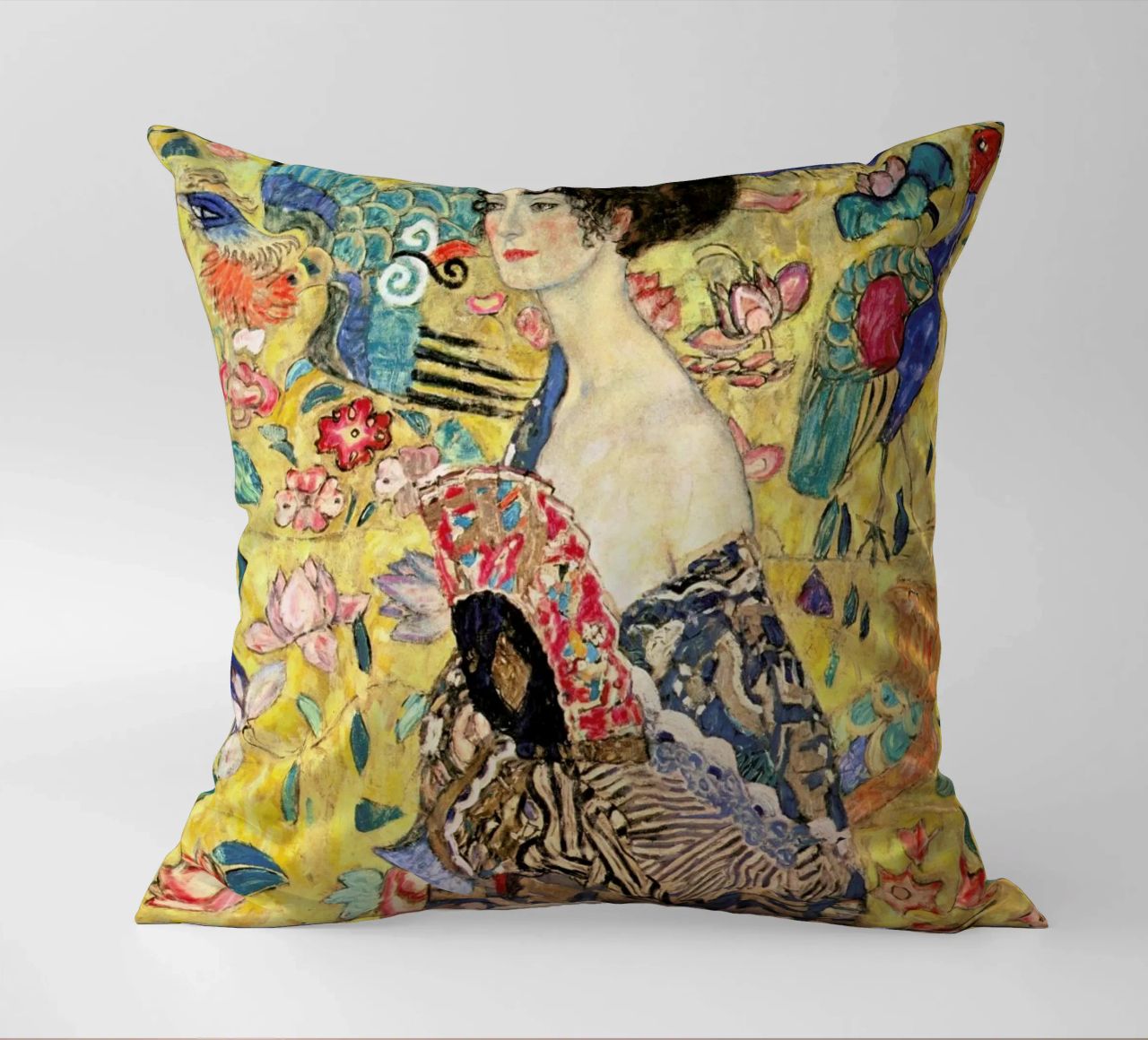 Klimt - Lady with Fan coussin de ARTOTHEK