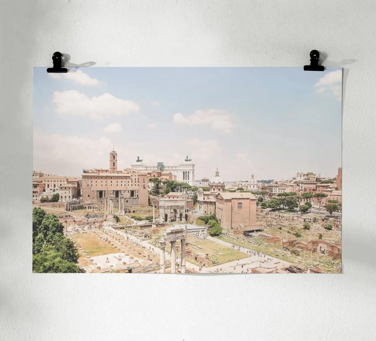 Roma, Italia I Vista del Foro Romano e delle antiche rovine poster con telaio in plastica da Julie Travel Photography