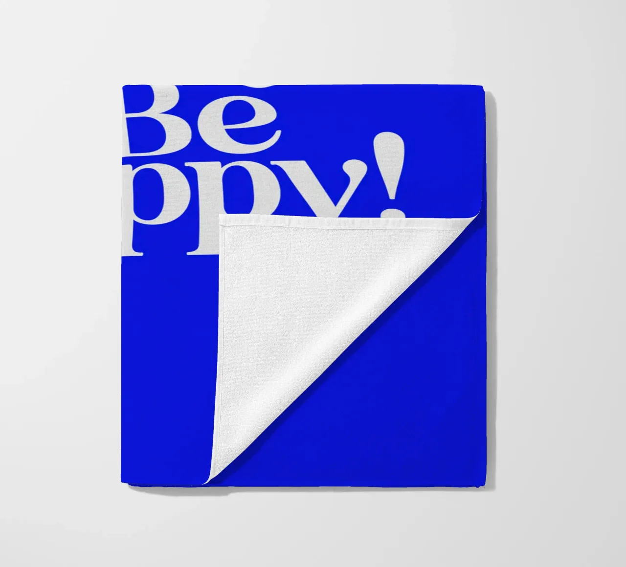 Don't Worry Be Happy Positive Upbeat Typography Print Azul toalla de playa de THE MOTIVATED TYPE
