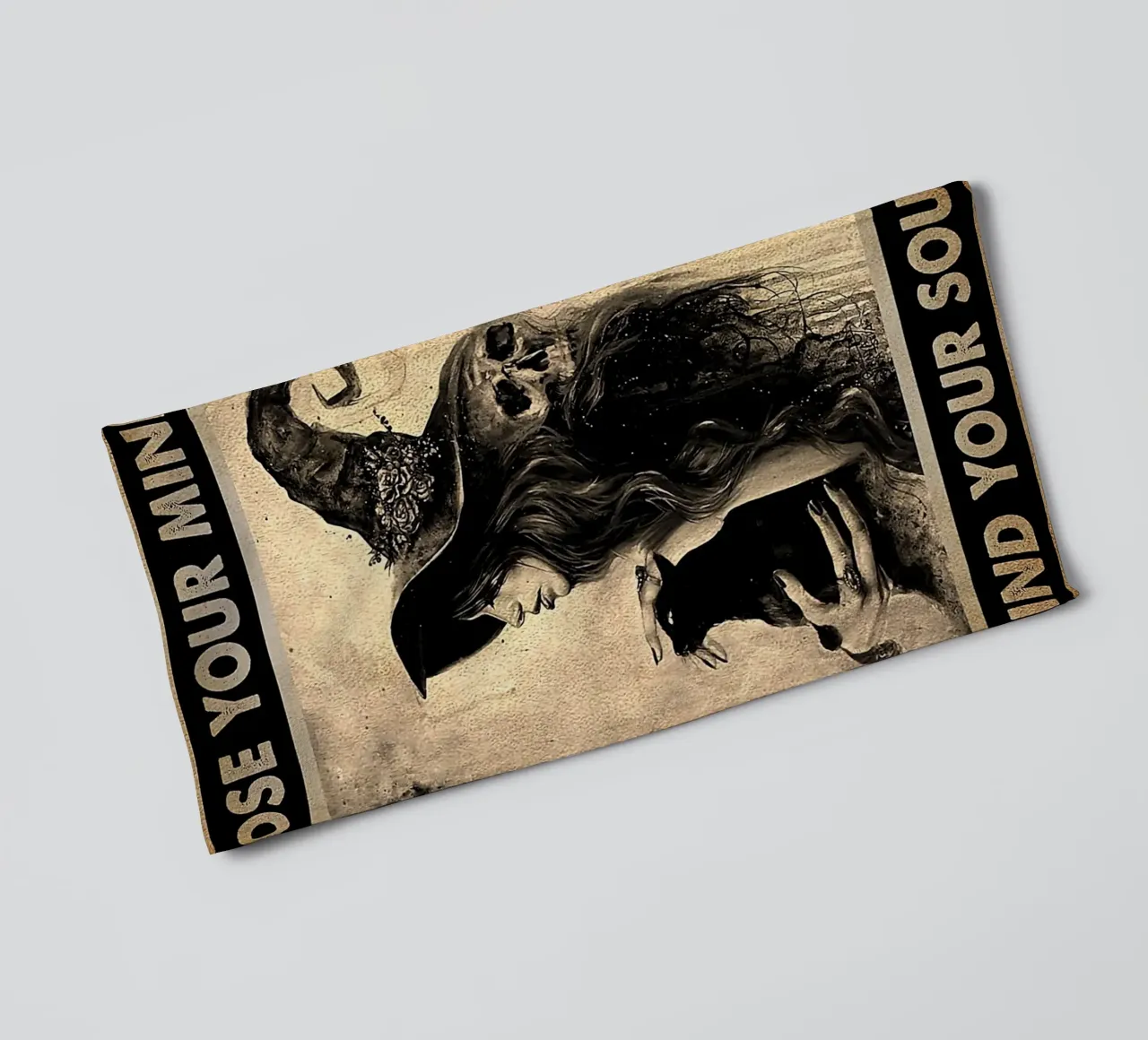 Cat Black e Witch - Perdi la tua mente, trova la tua anima asciugamano da bagno da Aaronshop