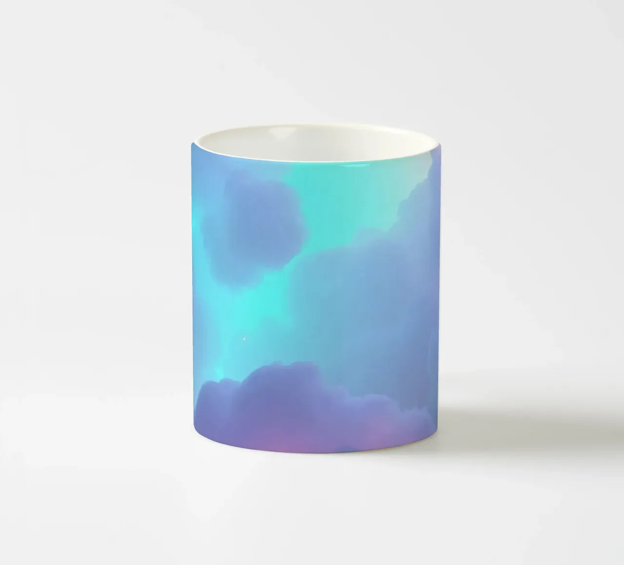 Dromerige abstracte wolken in een levendig kleurenpalet keramische mok van DesignDoodle