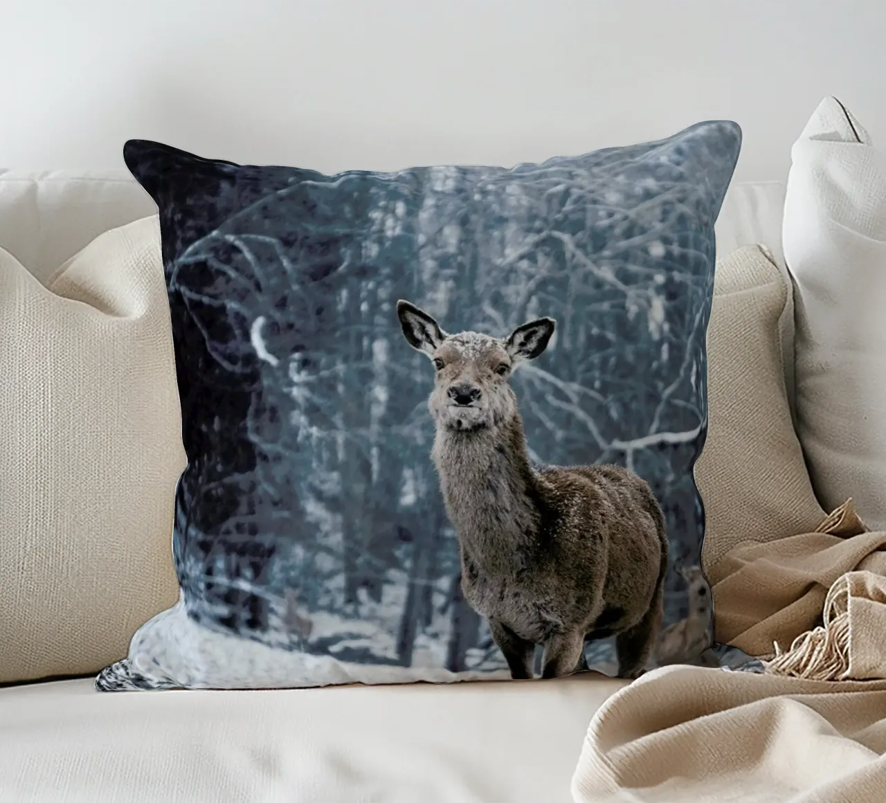 The Snap of a Twig @nilsleithold cuscino da EyeEm Mobile GmbH