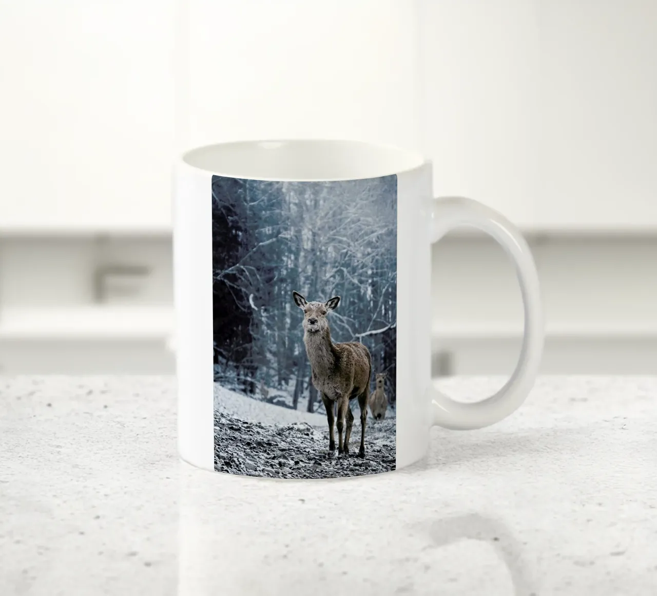 The Snap of a Twig @nilsleithold mug en céramique de EyeEm Mobile GmbH