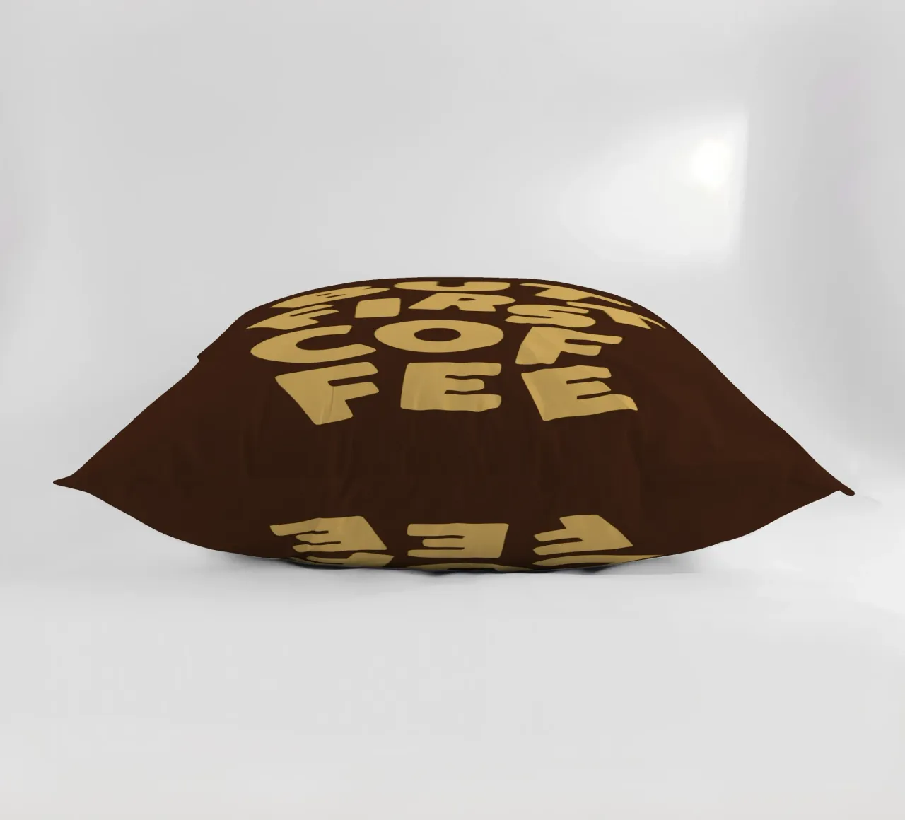 Ma prima il caffè La routine mattutina Tipo di stampa motivazionale cuscino da THE MOTIVATED TYPE