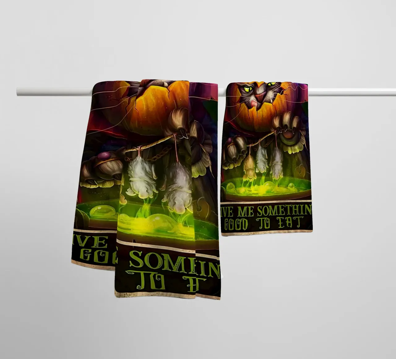Gatto con zucca Halloween verticale asciugamano da bagno da Aaronshop