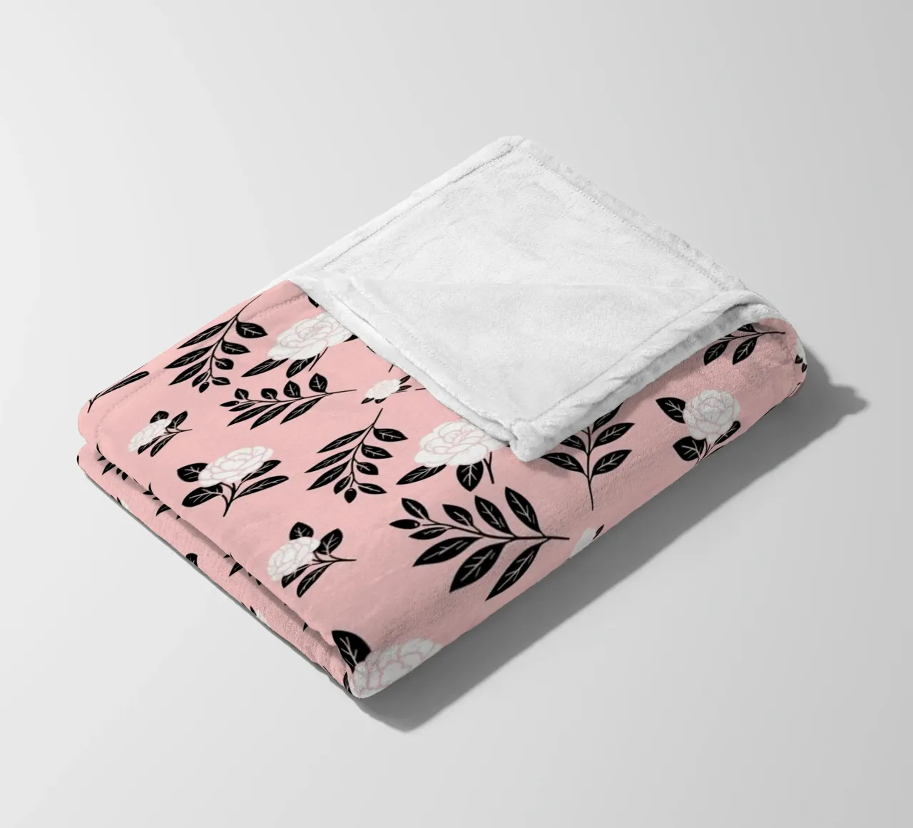 Damasco Camelia in bianco e nero coperta in pile da SilverPegasus