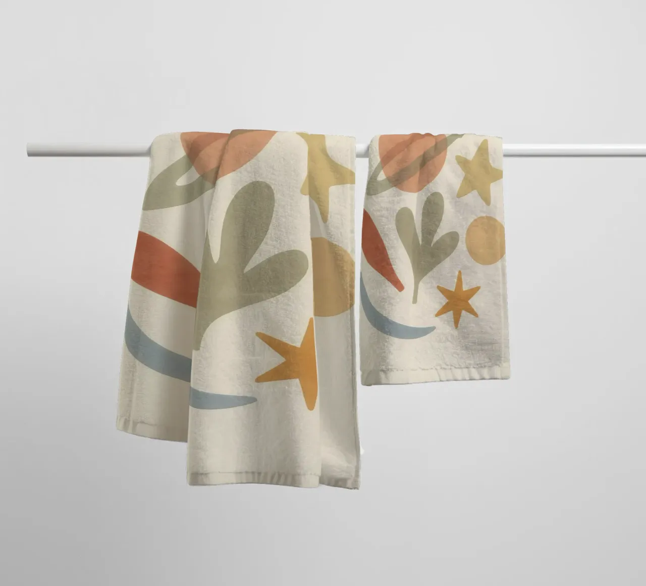 Lovely Pattern Play No 04 badhanddoek van treechild