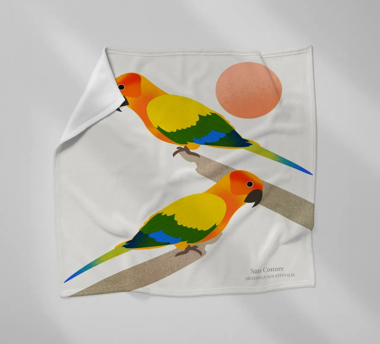Sun Conure coperta in pile da Dharma