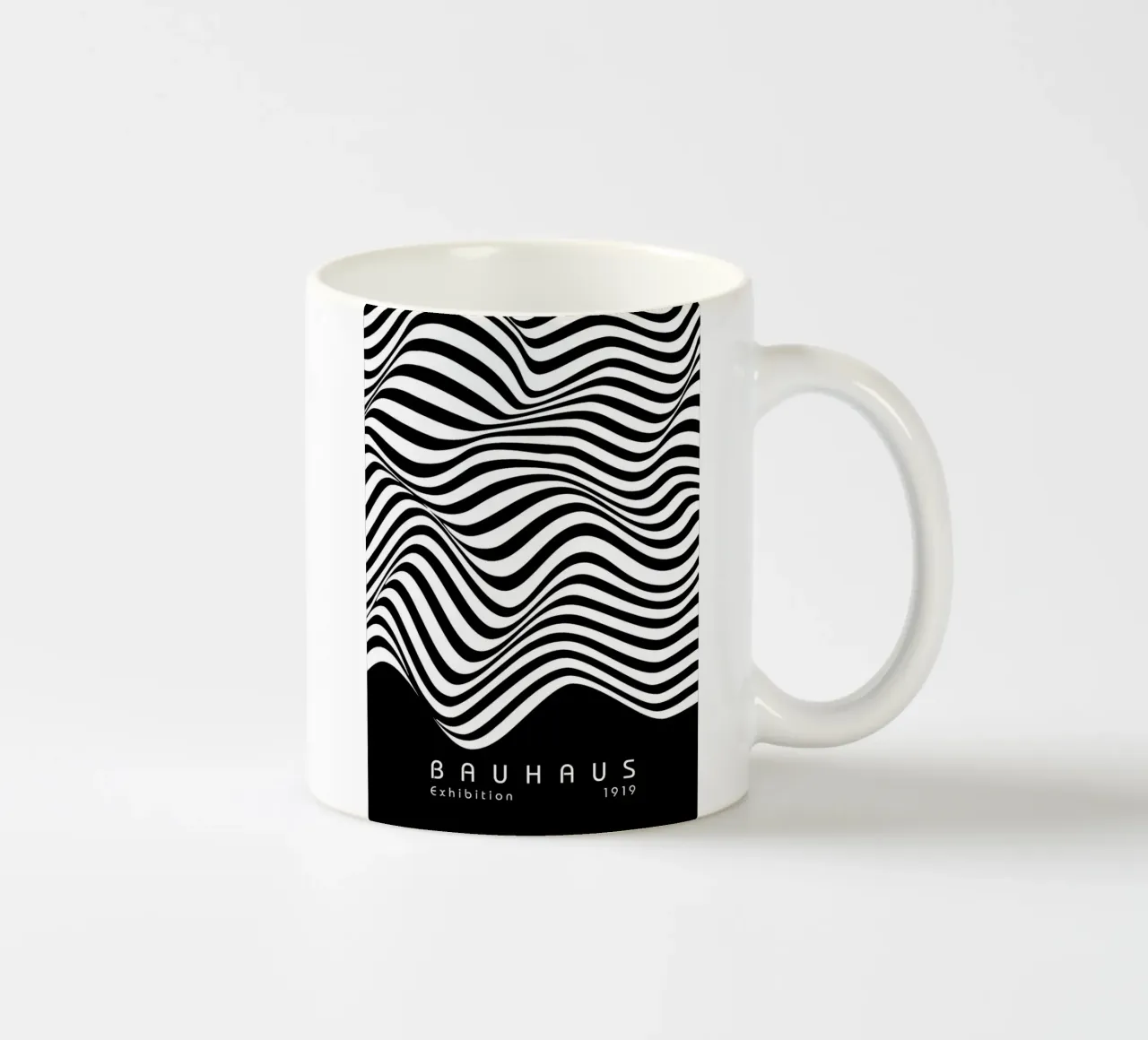 bauhaus in bianco e nero tazza in ceramica da Purrfect Whiskers Art