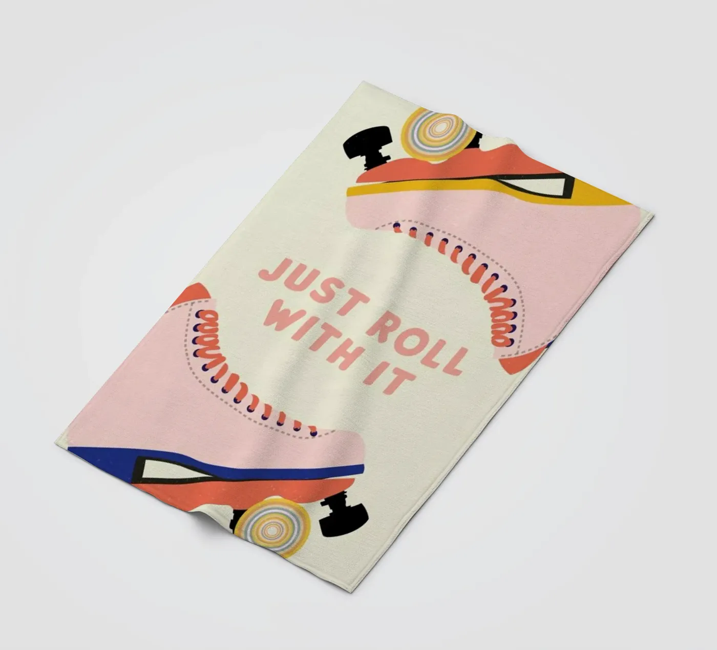 Roller Skates coperta in pile da daylight design studio