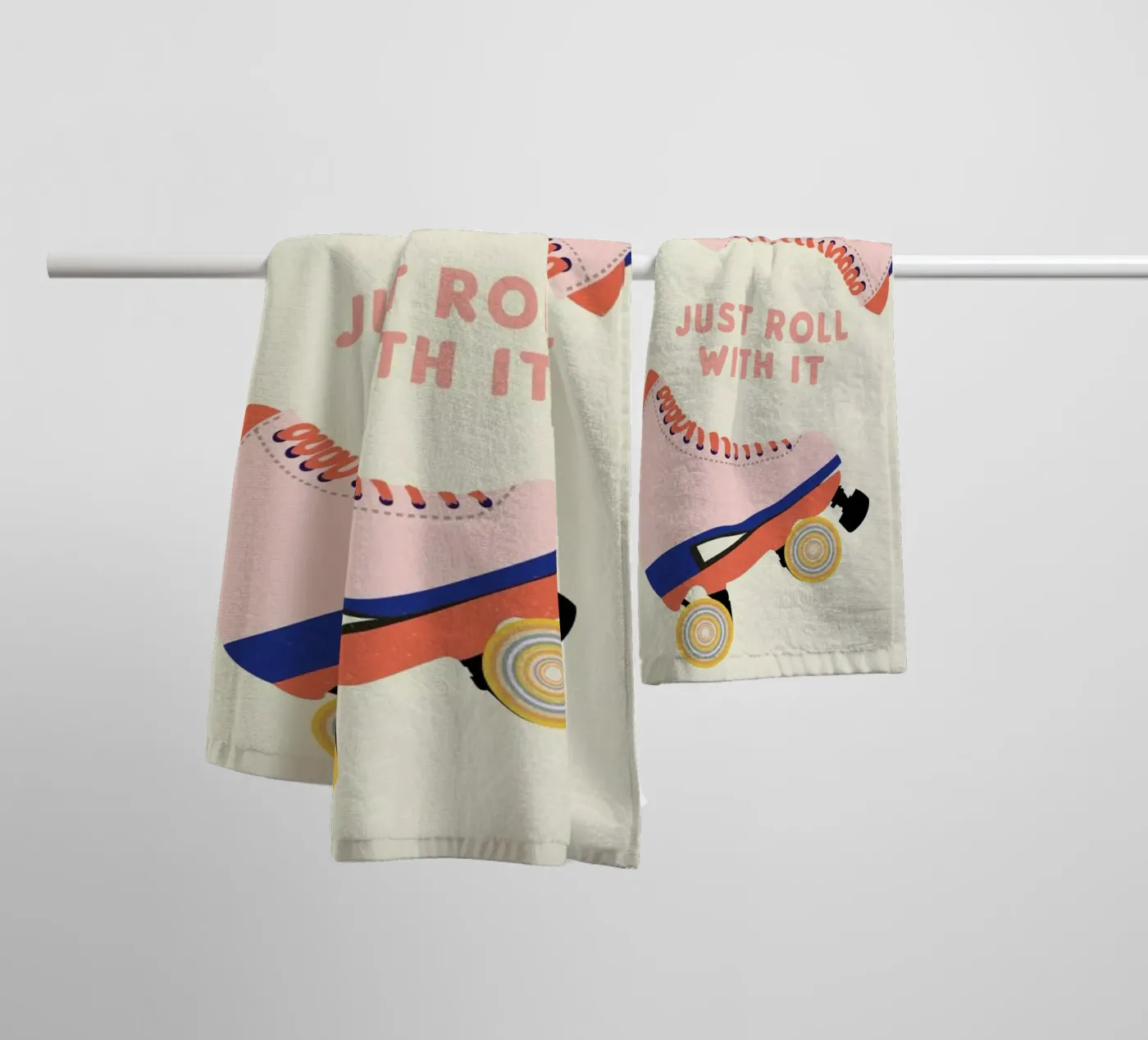 Roller Skates badhanddoek van daylight design studio