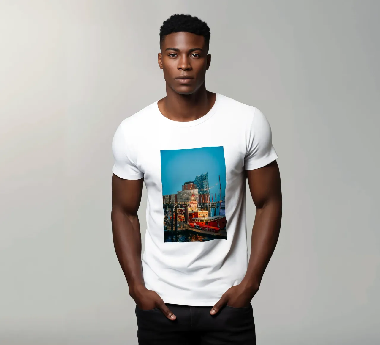 Amburgo, Landungsbrücken - Elbphilharmonie in serata t-shirt da Bold and Retro