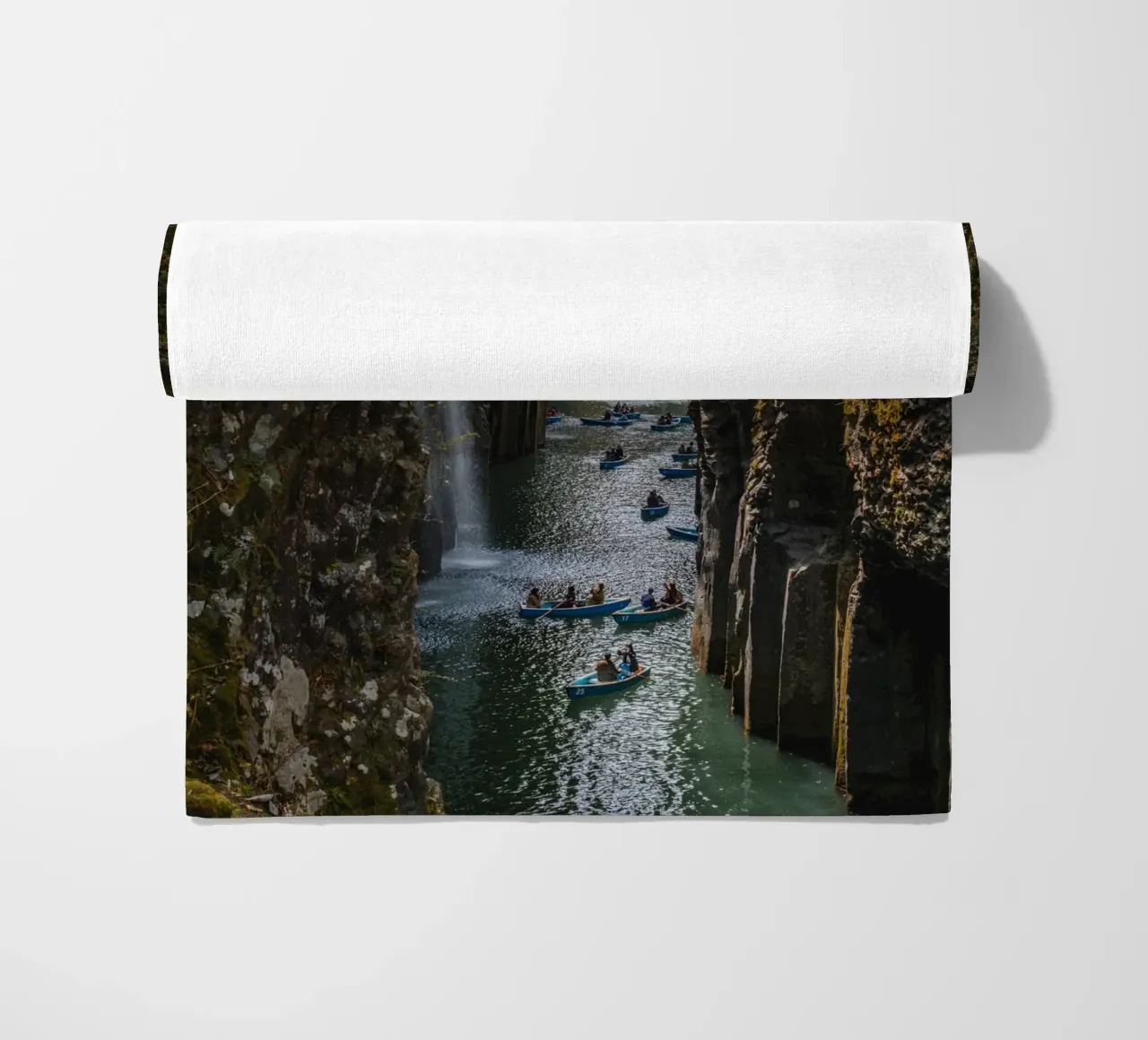 Gola di Takachiho - Kyushu, Giappone telo mare da Marcel Bisig