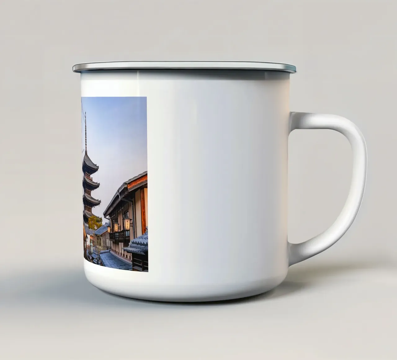 Fiori di ciliegio a Kyoto, Giappone tazza in smalto da Marcel Bisig