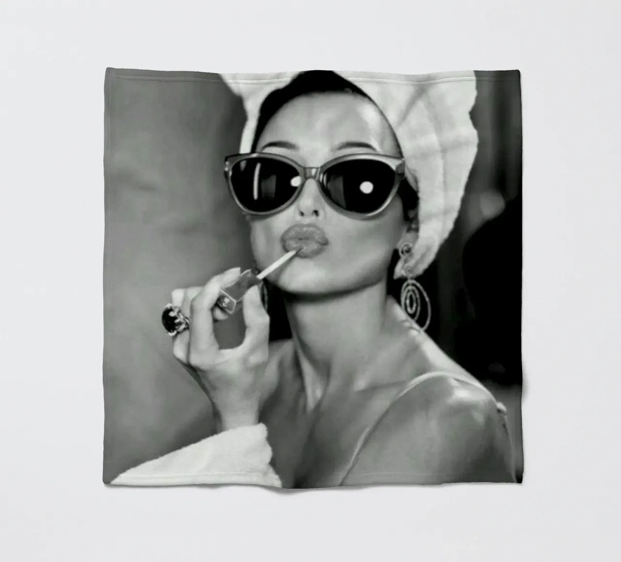 Labbra iconiche coperta in pile da Alex happy shop