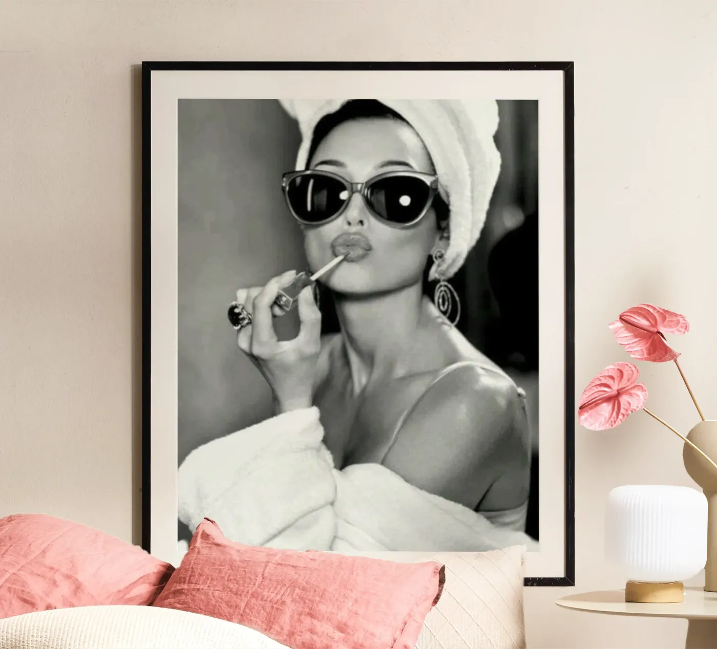 Iconic lips poster by Alex happy shop