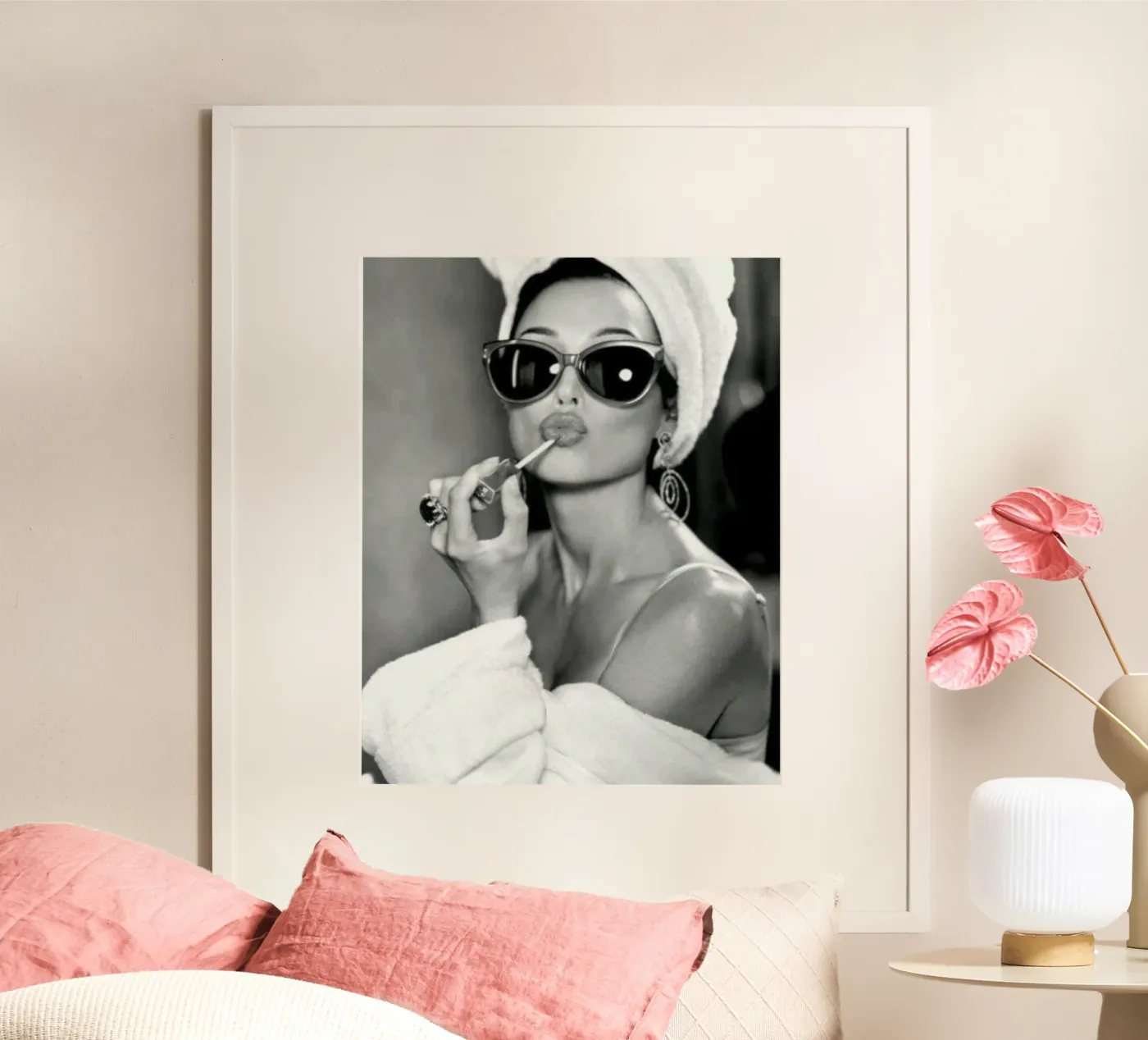 Iconic lips poster by Alex happy shop