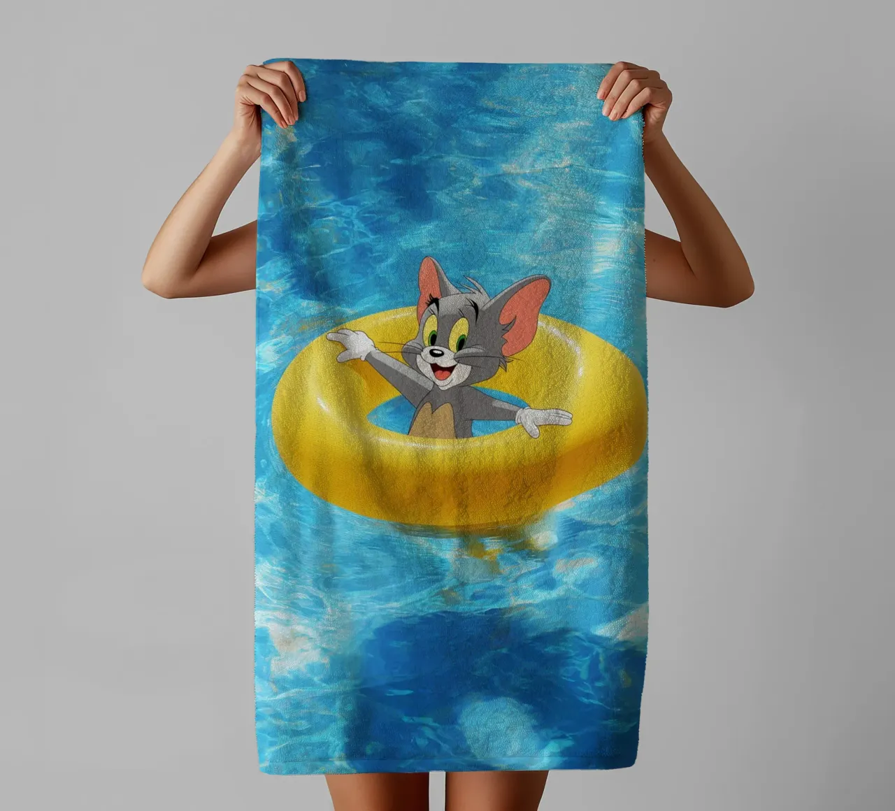 Bathing fun with Tom the cat towel by Carinaprint