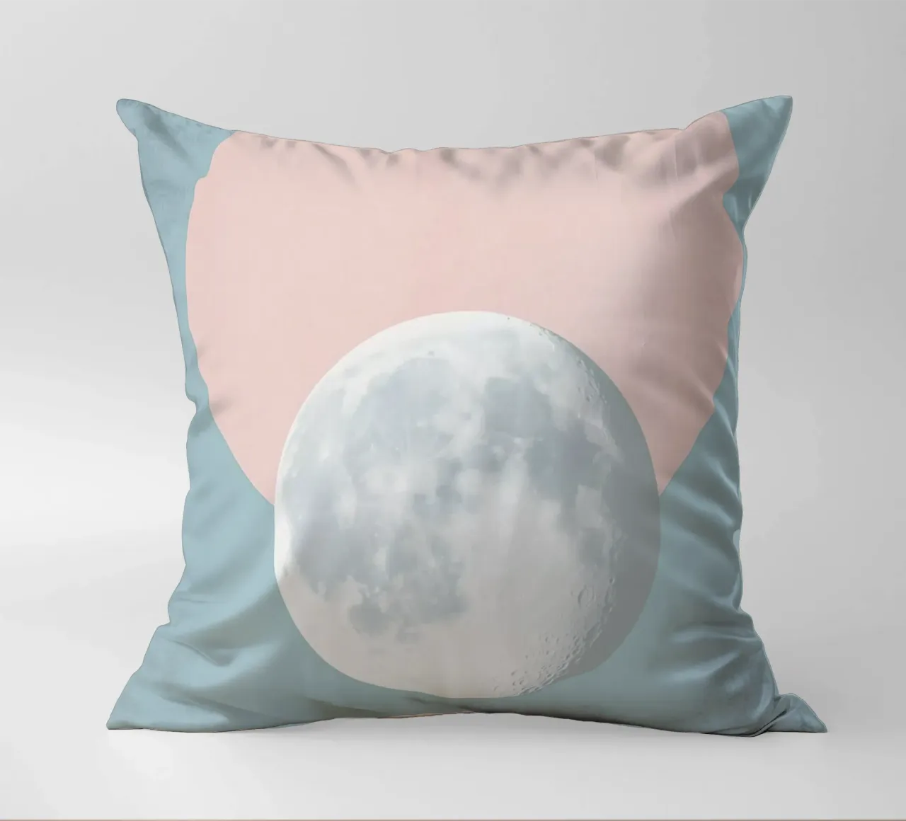 Luna pastello in cerchio cuscino da Carinaprint