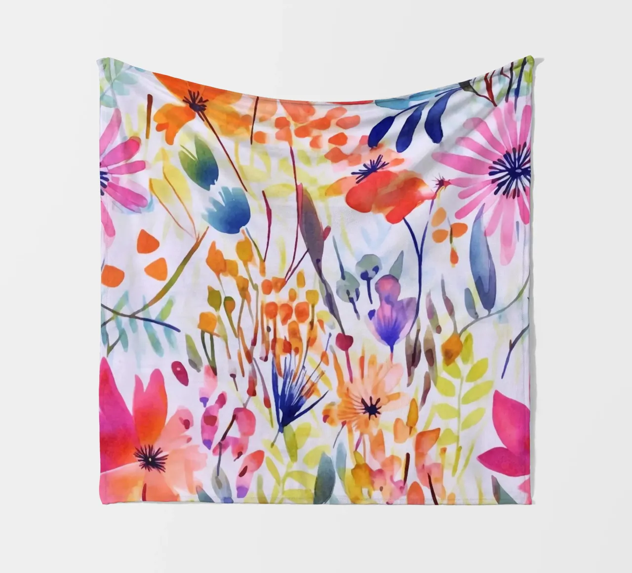 Studio di fiori acquerellati multicolore coperta in pile da Andrea Haase Modern Home
