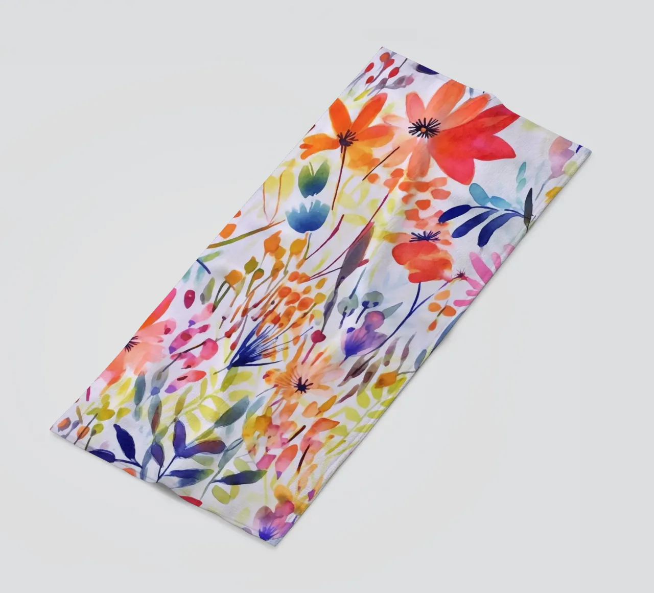 Studio di fiori acquerellati multicolore telo mare da Andrea Haase Modern Home