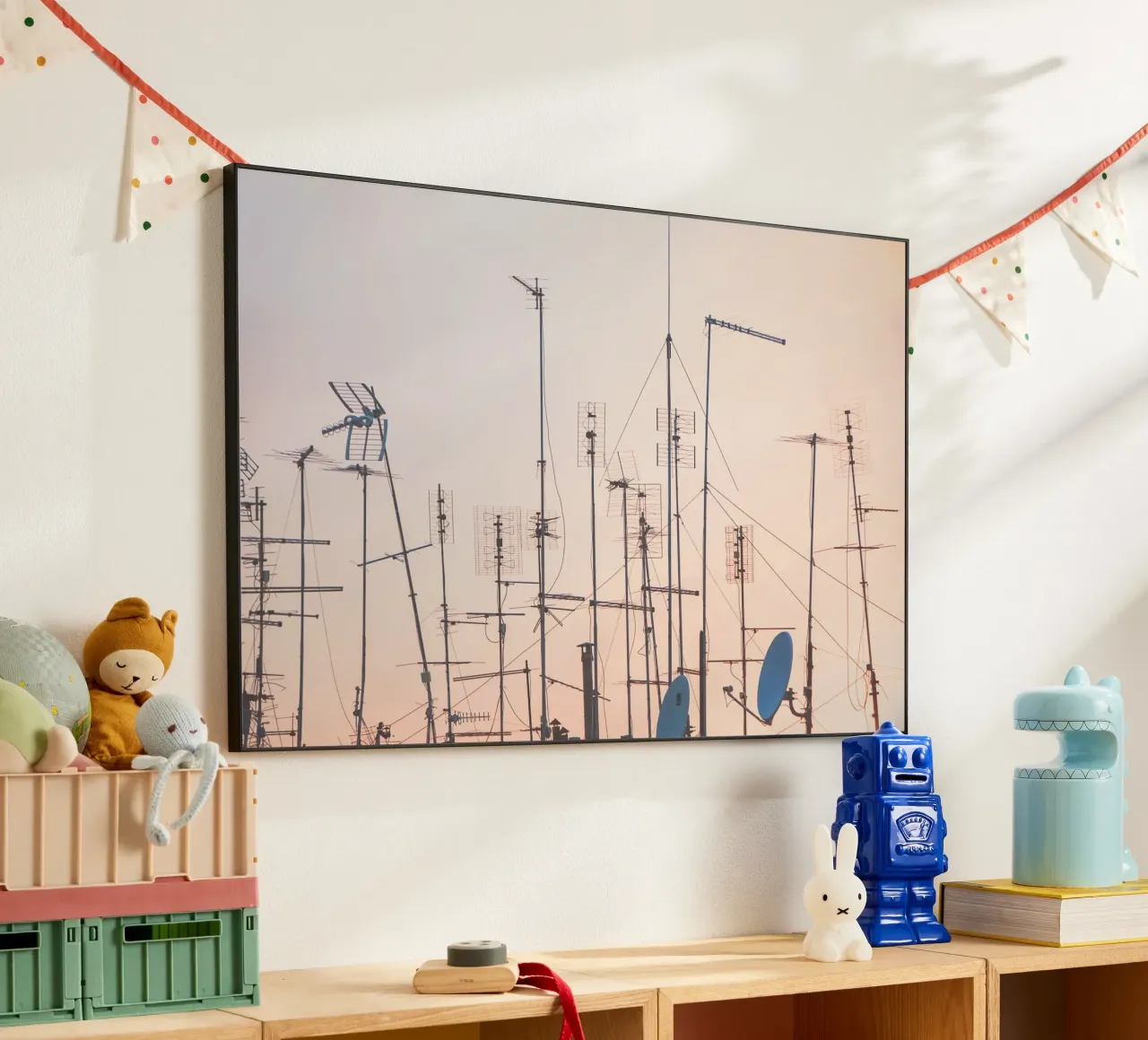 Roma, Italia I Motivo grafico delle antenne sui tetti alluminio dibond da Julie Travel Photography