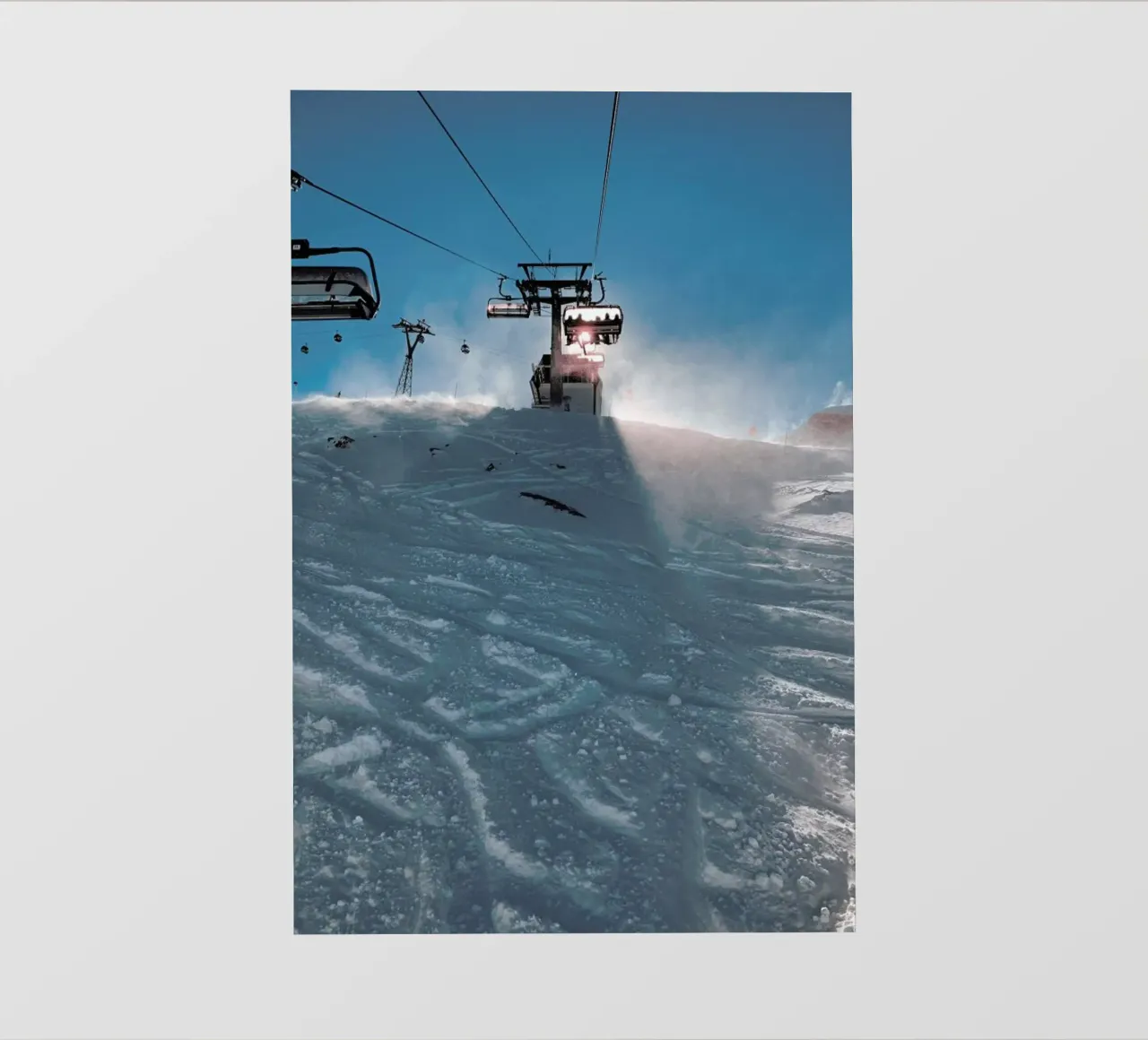 Let's Go Skiing pellicola backlit da Sebastian Hilgetag