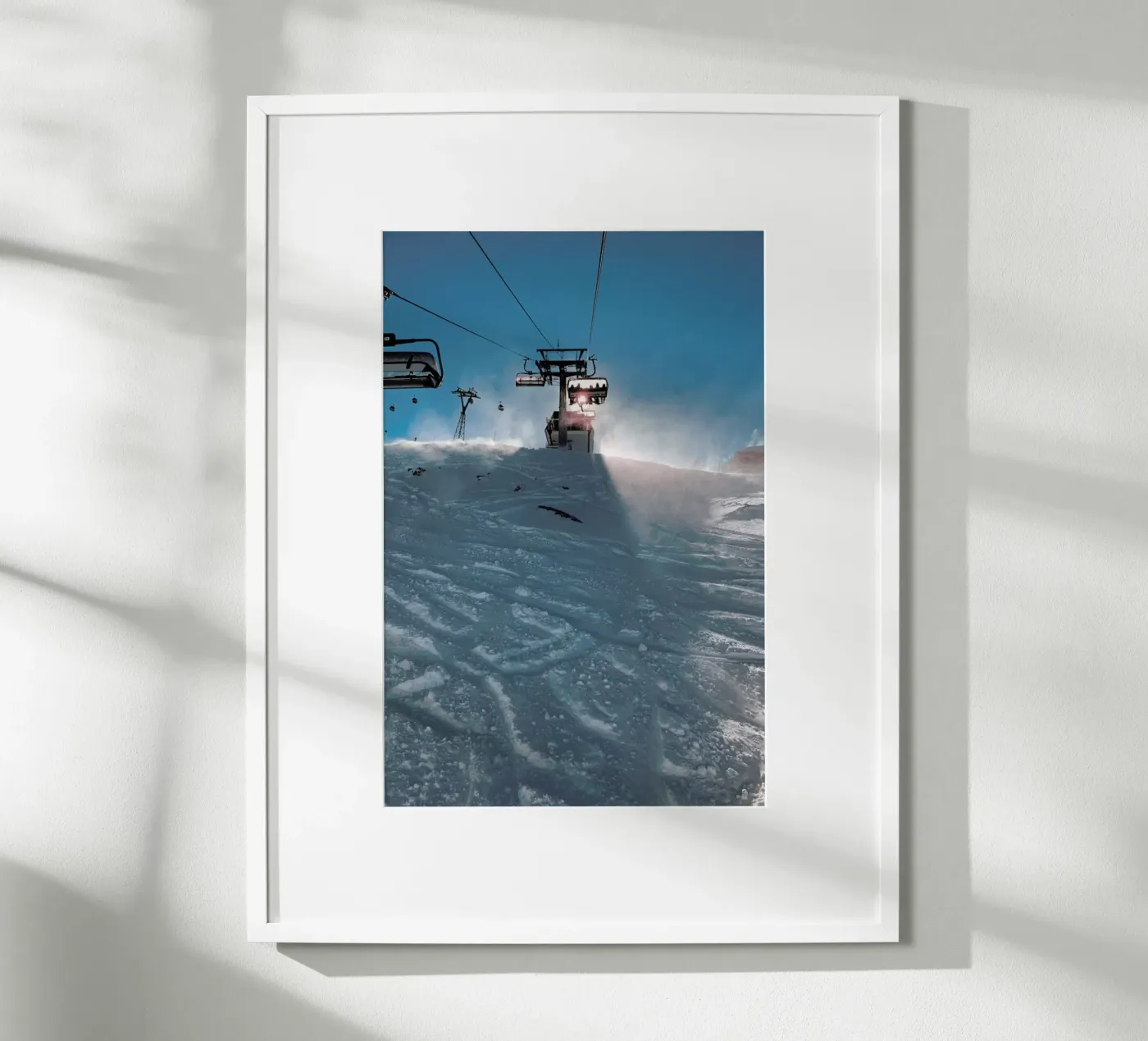 Let's Go Skiing poster van Sebastian Hilgetag