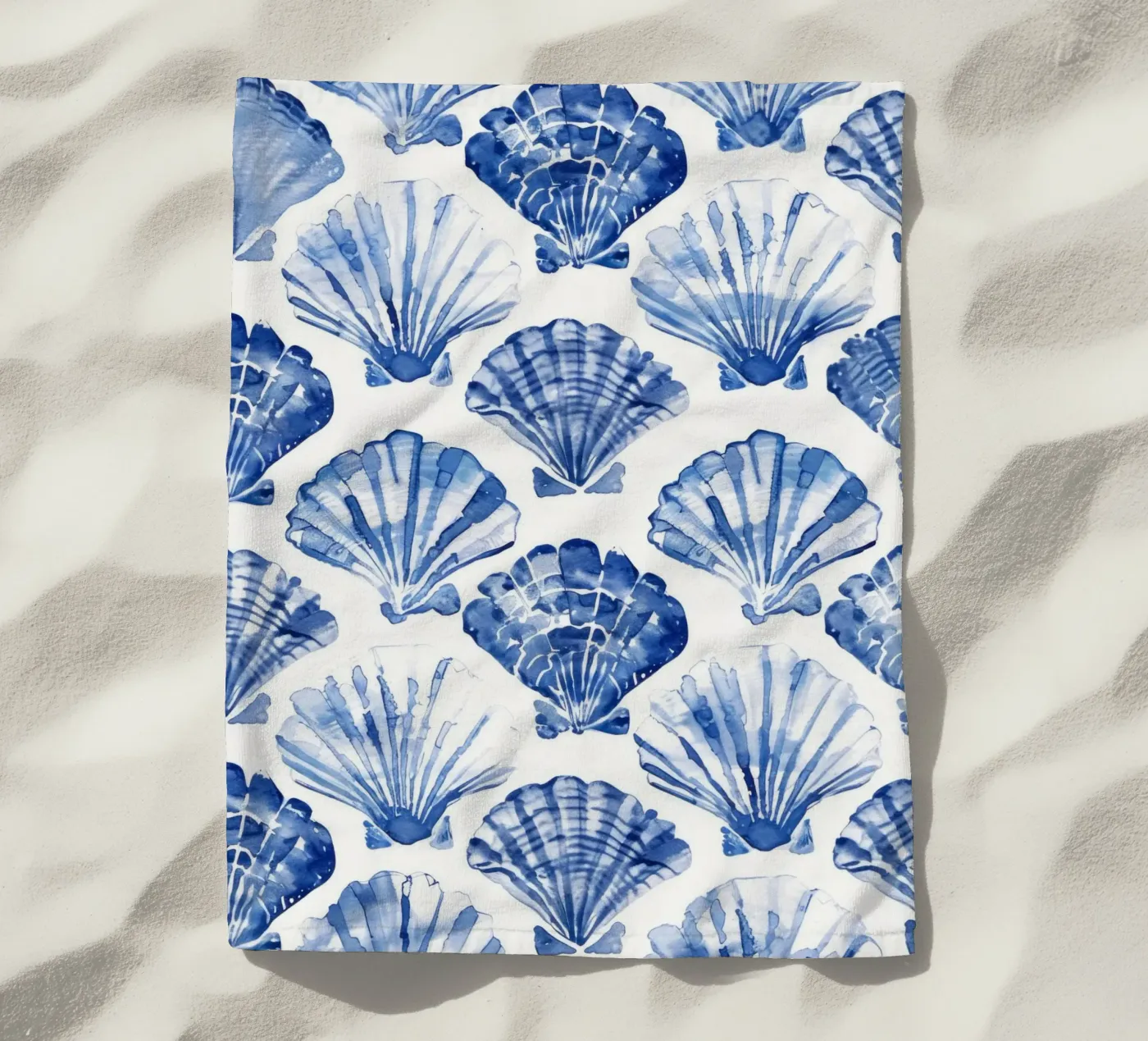 Blue Shell Pattern strandhanddoek van treechild