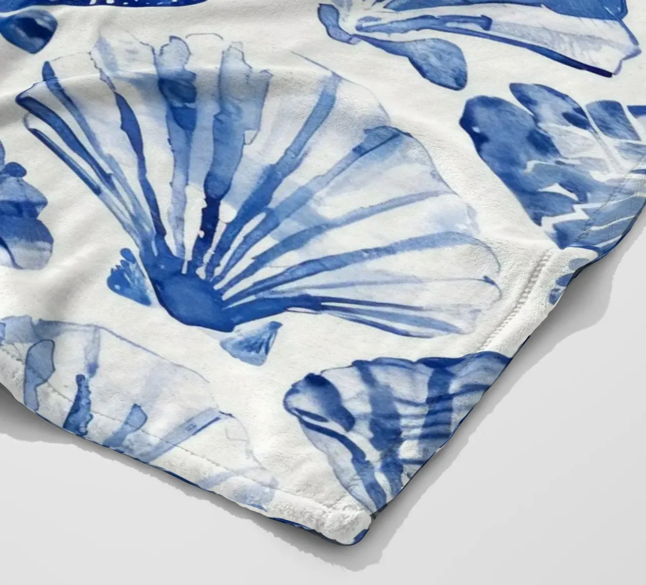 Blue Shell Pattern Fleecedecke von treechild