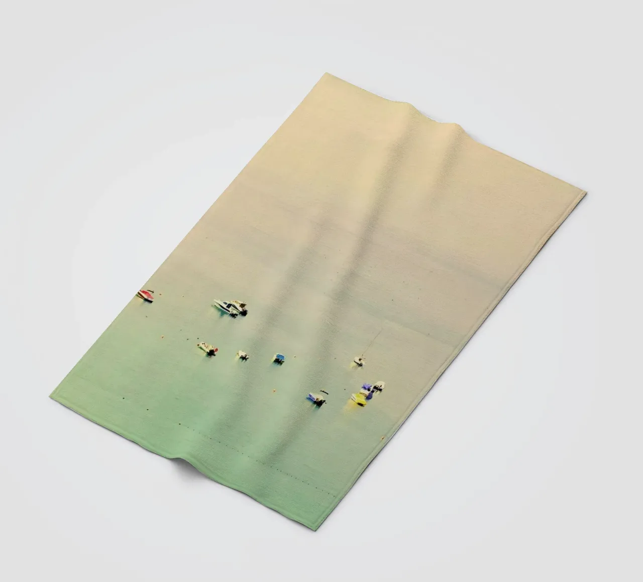 the sea coperta in pile da Ingrid Beddoes
